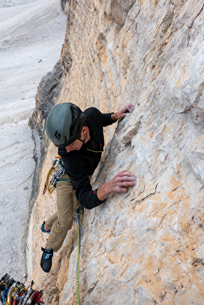 Space Vertigo Cima Ovest Tre Cime di Lavaredo, Felix Kiem, Patrick Tirler - Felix Kiem & Patrick Tirler durante la prima ripetizione di 'Space Vertigo' alla Cima Ovest, Tre Cime di Lavaredo, Dolomiti (23-25/07/2024)