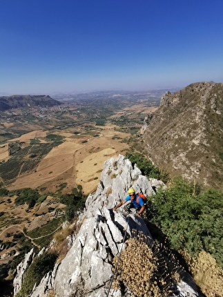 La macchina del tempo, scalate dimenticate in Sicilia