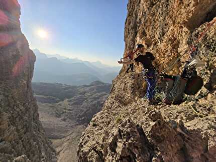 Ey Sbighèz, Sas dales Nü, Sella, Dolomiti, Alessandro Baù, Alessandro Beber, Matteo Pavana - L'apertura di 'Ey Sbighèz' al Sas dales Nü nel gruppo del Sella, Dolomiti (Alessandro Baù, Alessandro Beber, Matteo Pavana 29-30/08/2024)