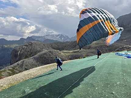 Ey Sbighèz, Sas dales Nü, Sella, Dolomiti, Alessandro Baù, Alessandro Beber, Matteo Pavana - L'apertura di 'Ey Sbighèz' al Sas dales Nü nel gruppo del Sella, Dolomiti (Alessandro Baù, Alessandro Beber, Matteo Pavana 29-30/08/2024)