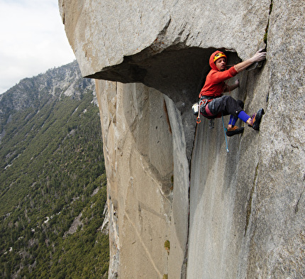 The Nose, El Capitan, Yosemite, Billy Ridal, Alex Waterhouse - Alex Waterhouse climbing 'The Nose', El Capitan, Yosemite, November 2023