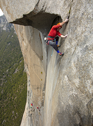 The Nose, El Capitan, Yosemite, Billy Ridal, Alex Waterhouse - Alex Waterhouse climbing 'The Nose', El Capitan, Yosemite, November 2023