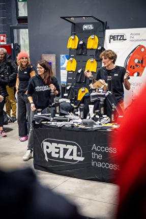 Petzl Belay Tour - Petzl Belay Tour nella palestra Orobia Climbing di Bergamo 