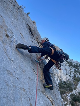 Gorropeddu, Supramonte, Baunei, Sardegna - L’apertura di ‘La chiamavano libertà’ a Gorropeddu, Supramonte di Baunei, Sardegna (Arianna Fiorino, Simone Mapelli, Francesco Pittau 2020-2024)