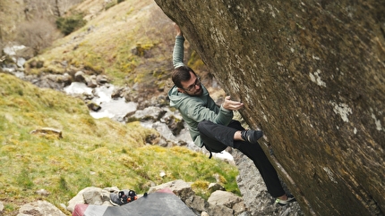 Will Bosi - Will Bosi ripete 'Spots of Time' (9A/V17) nel Lake District, UK il 19/10/2024