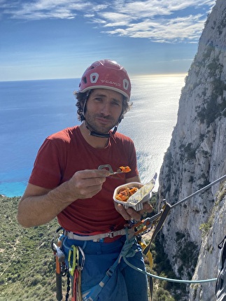 Punta Argennas, Sardegna, Alessandro Beber, Matteo Faletti, Marco Maganzini - L'apertura di 'Coro Meu' alla Punta Argennas in Sardegna (Alessandro Beber, Matteo Faletti, Marco Maganzini 10/2024)