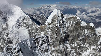 Langtang Nepal, Roger Bovard, François Cazzanelli, Emrik Favre, Jerome Perruquet, Francesco Ratti, Stefano Stradelli, Giuseppe Vidoni - Kimshung 2024, Langtang, Nepal (Roger Bovard, François Cazzanelli, Emrik Favre, Jerome Perruquet, Francesco Ratti, Stefano Stradelli, Giuseppe Vidoni)