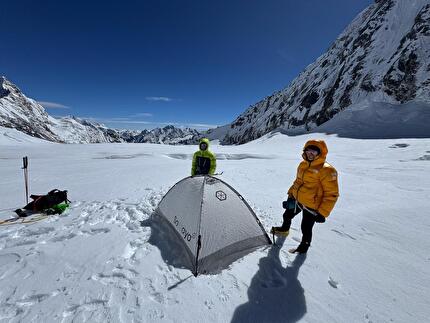 Langtang Nepal, Roger Bovard, François Cazzanelli, Emrik Favre, Jerome Perruquet, Francesco Ratti, Stefano Stradelli, Giuseppe Vidoni - Kimshung 2024, Langtang, Nepal (Roger Bovard, François Cazzanelli, Emrik Favre, Jerome Perruquet, Francesco Ratti, Stefano Stradelli, Giuseppe Vidoni)