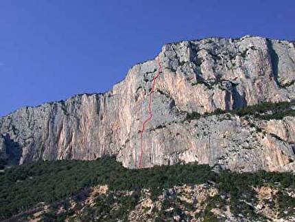 Dalla Valle dell'Orco alla Sardegna, tre vie nuove