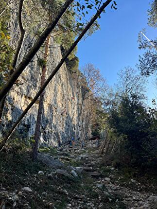 Castel Madruzzo, Arco - Falesia di Castel Madruzzo (Arco)