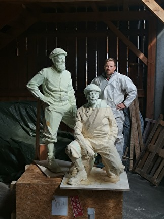 San Martino di Castrozza, Dolomiti - Le varie fasi della lavorazione delle statue di Michele Bettega e Bortolo Zagonel