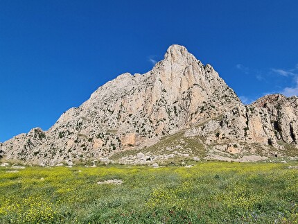 Nuova via al Halg Itwiln (Djebel Zaghouan) in Tunisia di Aufderklam, Giupponi, Larcher