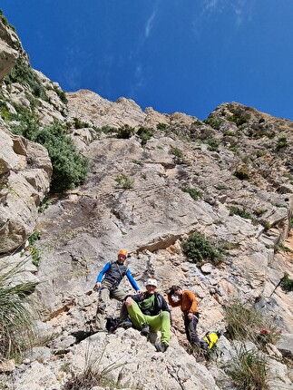 Tunisia, Halg Itwiln Djebel Zaghouan, Markus Aufderklam, Luca Giupponi, Rolando Larcher - 'Quarantaine' al Halg Itwil (Djebel Zaghouan, Tunisia): base delle via