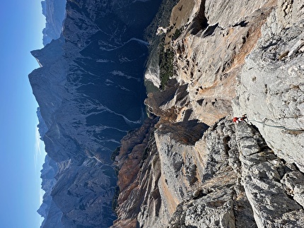 Muntejela de Senes, Dolomiti, Simon Kehrer, Marta Willeit - L'apertura di 'Lastun de Mareo' al Muntejela de Senes, Dolomiti (Simon Kehrer, Marta Willeit 04/11/2024)