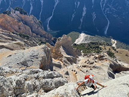 Muntejela de Senes, Dolomiti, Simon Kehrer, Marta Willeit - L'apertura di 'Lastun de Mareo' al Muntejela de Senes, Dolomiti (Simon Kehrer, Marta Willeit 04/11/2024)