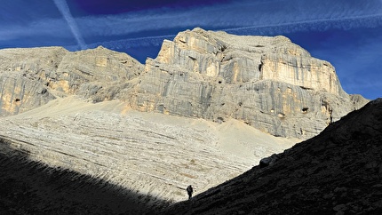 Piz Parom, Dolomiti, Simon Kehrer, Hubert Eisendle - L'apertura di 'Via dla Surité' al Piz Parom (Simon Kehrer, Hubert Eisendle 05/11/2024)