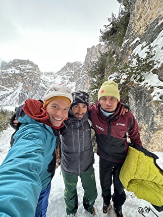 Vallunga, Dolomiti, Francesco Favilli, Daniel Ladurner, Mathieu Maynadier - L'apertura di 'Birthday Crack' in Vallunga, Dolomiti (Francesco Favilli, Daniel Ladurner, Mathieu Maynadier 05/01/2024)