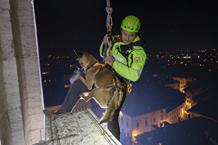 Soccorso Alpino Belluno - Il Comune di Belluno conferisce la Cittadinanza onoraria al Corpo nazionale soccorso alpino e speleologico, 07/12/2024