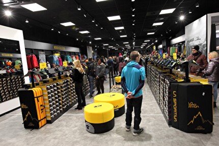 La Sportiva - L'apertura del nuovo negozio La Sportiva a Volpago del Montello (TV), dicembre 2024