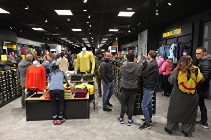 La Sportiva - L'apertura del nuovo negozio La Sportiva a Volpago del Montello (TV), dicembre 2024