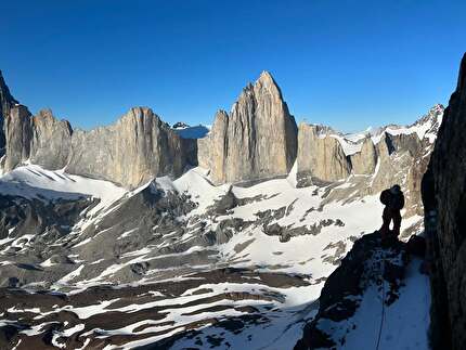 Cerro Trono Blanco, Torres del Paine, Patagonia, Seb Pelletti, Hernan Rodriguez - Making the first ascent of 'Ultima Ronda' on the south face of Cerro Trono Blanco, Torres del Paine, Patagonia (Sebastian Pelletti, Hernan Rodriguez 06/12/2024). In the background, from left to right: Cerro Cota 2000, CerroCastillo, Cerro Catedral, Quirquincho, Los Gemelos. 