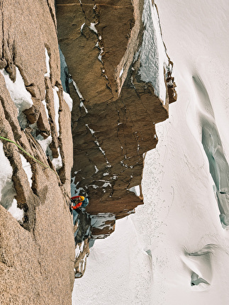 Hervé Barmasse Patagonia - Martin Castrillo, invernale alla Aguja de la S in Patagonia