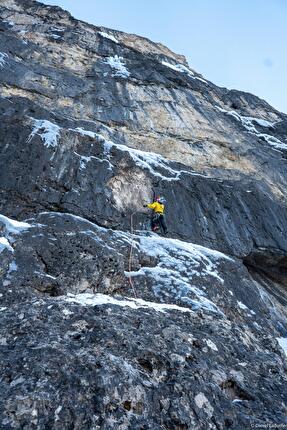 Mur de Pisciadù, Sella, Dolomiti, Daniel Ladurner, Alex Piazzalunga - La prima ripetizione di 'Hybrid' al Mur de Pisciadù nel gruppo del Sella, Dolomiti (Daniel Ladurner, Alex Piazzalunga 17/12/2024)