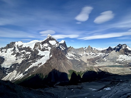 La Mascara, Torres del Paine, Patagonia, Sebastian Pelletti, Hernan Rodriguez - The first ascent of 'Alborada' on the west face of La Mascara, Torres del Paine, Patagonia (Sebastian Pelletti, Hernan Rodriguez 28-29/12/2024)