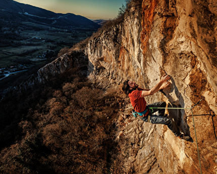 Gabriele Gorobey sends 'Xaxid hostel' (9a) at Mišja Peč in Slovenia