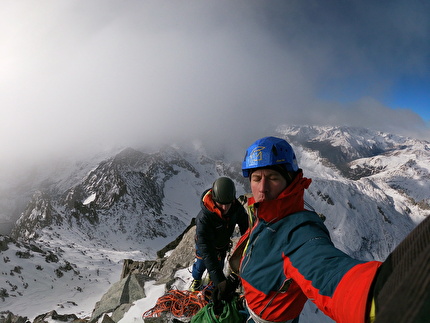 Cima Busazza, Presanella, Emanuele Andreozzi, Silvestro Franchini - Emanuele Andreozzi and Silvestro Franchini making the first ascent of the route 'Tomas' on the north face of Cima Busazza on 16/01/2025