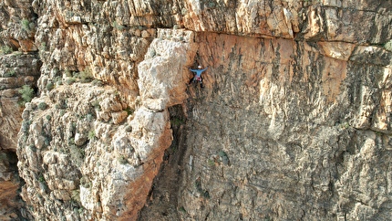 New rock climbs in Morocco by Fay Manners, Daniel Coquoz