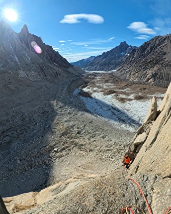 El Mochito, Patagonia, Matias Korten, Ignacio Mulero - The first ascent of 'Eternal Flauta' on El Mochito in Patagonia (Mati Korten, Ignacio Mulero 12/2024)