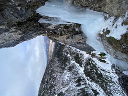 Sappada Cascate di ghiaccio - L'apertura di 'L’Orco non va mai in vacanza' in Valle di Enghe a Sappada (Gianni Dorigo, Samuel Straulino 22/01/2025)