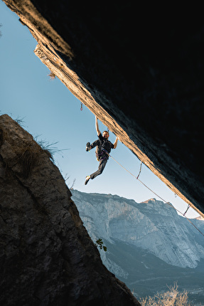 Will Bosi Excalibur Arco - Will Bosi making the second ascent of 'Excalibur' (9b+) in Arco, Italy on 03/02/2025