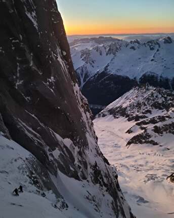 Pic Sans Nom, Mont Blanc, Manu Brechignac, Raphaël Georges, Jérôme Sullivan - The first ascent of 'Norah Padnom' on Pic Sans Nom, Mont Blanc massif (Manu Brechignac, Raphaël Georges, Jérôme Sullivan 04-06-/02/2025)