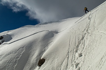 Dolomiti sci ripido 2024 - Cima delle Monache 2160m, traversata da Sud a Nord (Loris De Barba, Tiziano Canal, Francesco Vascellari, Davide D'Alpaos, Mirko Forti)