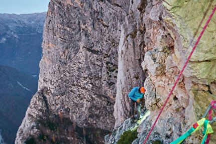 Seconda Pala di San Lucano, Dolomiti, Martin Dejori, Titus Prinoth, Alex Walpoth - L'apertura di 'Un Mondo a parte' sulla Seconda Pala di San Lucano, Dolomiti (Martin Dejori, Titus Prinoth, Alex Walpoth 27-29/10/2024)