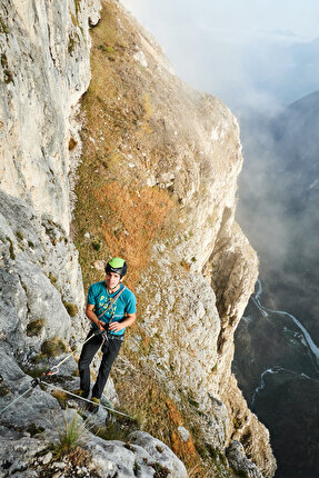 Seconda Pala di San Lucano, Dolomiti, Martin Dejori, Titus Prinoth, Alex Walpoth - L'apertura di 'Un Mondo a parte' sulla Seconda Pala di San Lucano, Dolomiti (Martin Dejori, Titus Prinoth, Alex Walpoth 27-29/10/2024)