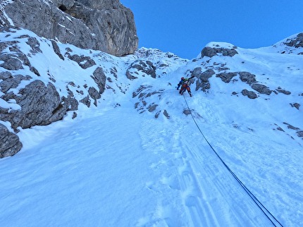 Monte Vigna Vaga, Valentino Cividini, Paolo Zenoni - The first ascent of ‘La Rampa Vaga’ on Monte Vigna Vaga, Bergamo Alps (Valentino Cividini, Paolo Zenoni 02/03/2025)