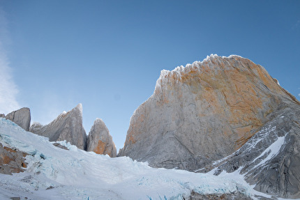 Cerro Piergiorgio, Patagonia, CAI Eagle Team, Matteo Della Bordella, Dario Eynard, Mirco Grasso - La parete nordovest del Cerro Piergiorgio in Patagonia