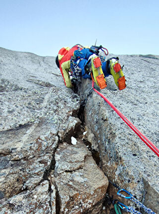 Cima Busazza, Presanella, Emanuele Andreozzi, Stefano Falezza - La probabile prima invernale della 'Via Dell’Eva-Taddei' sulla parete nord della Cima Busazza (Emanuele Andreozzi, Stefano Falezza 07/03/2025)