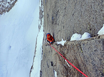 Cima Busazza, Presanella, Emanuele Andreozzi, Stefano Falezza - La probabile prima invernale della 'Via Dell’Eva-Taddei' sulla parete nord della Cima Busazza (Emanuele Andreozzi, Stefano Falezza 07/03/2025)