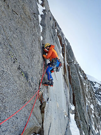 Cima Busazza, Presanella, Emanuele Andreozzi, Stefano Falezza - La probabile prima invernale della 'Via Dell’Eva-Taddei' sulla parete nord della Cima Busazza (Emanuele Andreozzi, Stefano Falezza 07/03/2025)