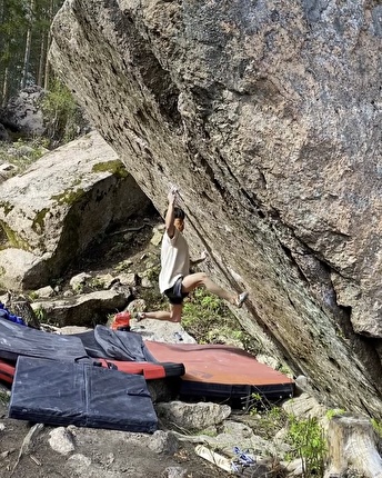 Sung Su Lee laps up 'Burden of Dreams' (9A)