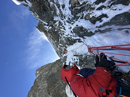 'Sous l'œil d'Adèle' mixed climb added to Pointe Louise in France's Écrins