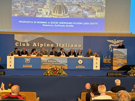 Don Luigi Ciotti nominato Socio onorario del CAI, a Rosa Morotti, Tito Arosio, Alessandra Prato e Camilla Reggio il premio Paolo Consiglio