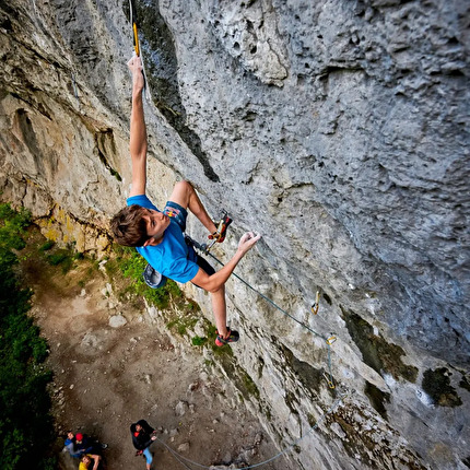 Josef Šindel repeats Frankenjura tests 'Action Directe' (9a), 'Classified' (9a/+) & 'Modified' (9a+)