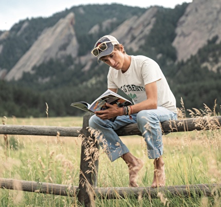Dolomiti di Brenta Trail: a Molveno il reading del podcast 'Pionieri' con Filippo Caon