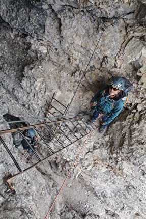 Ferrata delle Scalette Torre di Toblin, Tre Cime di Lavaredo, Dolomiti - Via Ferrata delle Scalette on Torre di Toblin, Tre Cime di Lavaredo, Dolomites Ferrata delle Scalette Torre di Toblin, Tre Cime di Lavaredo, Dolomiti - Via Ferrata delle Scalette on Torre di Toblin, Tre Cime di Lavaredo, Dolomites