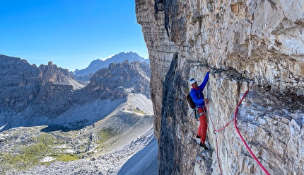 Via Cassin - Ratti, Cima Ovest di Lavaredo, Tre Cime di Lavaredo, Dolomites - Simon Kehrer climbing the Via Cassin - Ratti, Cima Ovest di Lavaredo, Tre Cime di Lavaredo, Dolomites Via Cassin - Ratti, Cima Ovest di Lavaredo, Tre Cime di Lavaredo, Dolomites - Simon Kehrer climbing the Via Cassin - Ratti, Cima Ovest di Lavaredo, Tre Cime di Lavaredo, Dolomites